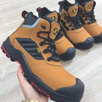 Safety Shoes Montante